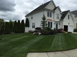 26 Huckleberry Way, Turnersville, NJ 08012