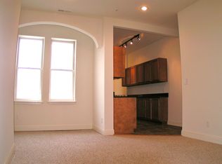 1121 N Calvert St APT 321, Baltimore, MD 21202