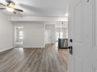East Johnson Apartments, Clarksville, TN 37040