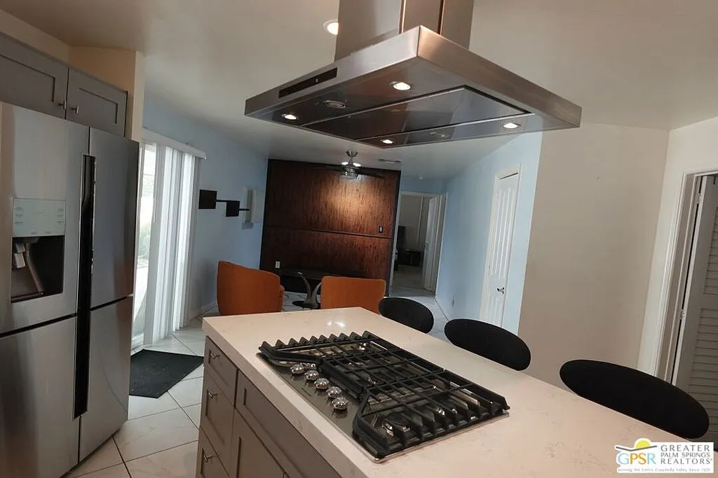 2 bed, 1440 sqft, $2,750 — Photo 3