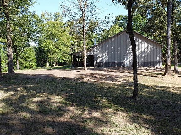3rd image of 1049 County Road 3636