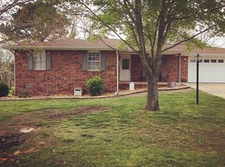 1524 Berry Ln, Mountain Home, AR 72653