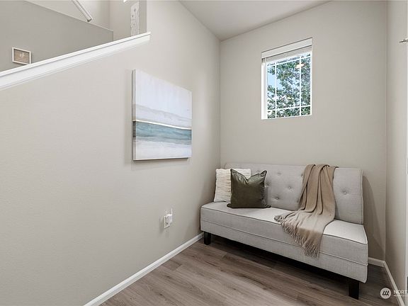 5th image of 23239 SE Fir Street
