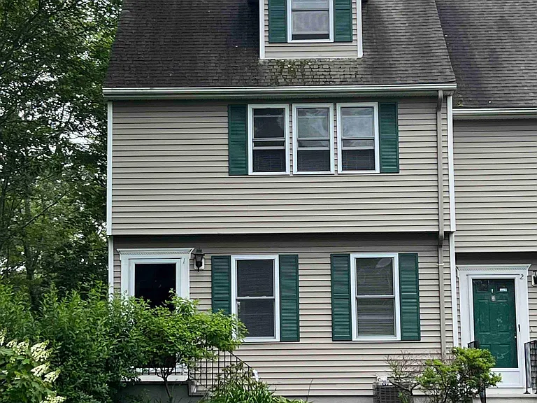 Front door, end unit!