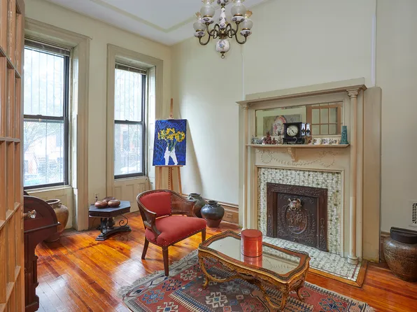 419 East 140th Street image 3 of 11