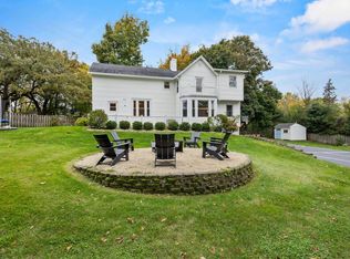 W2851 Swinghurst LANE, Lake Geneva, WI 53147