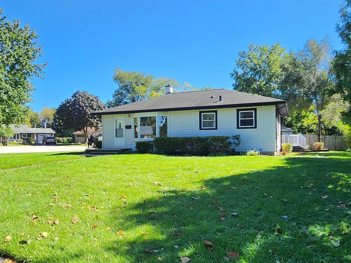 3 bed, 1755 sqft, $2,650 — Photo 1