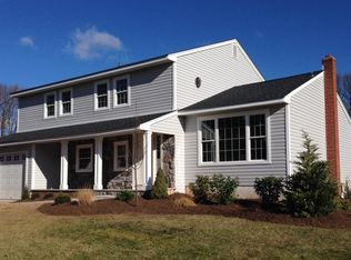 2 Elf St, Edison, NJ 08820