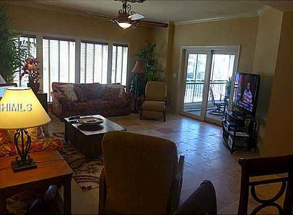 3rd image of 9 Shelter Cove Ln