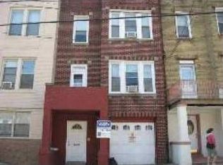 21 64th St, West New York, NJ 07093
