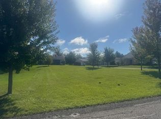 Red Oak Way #26, Petoskey, MI 49770