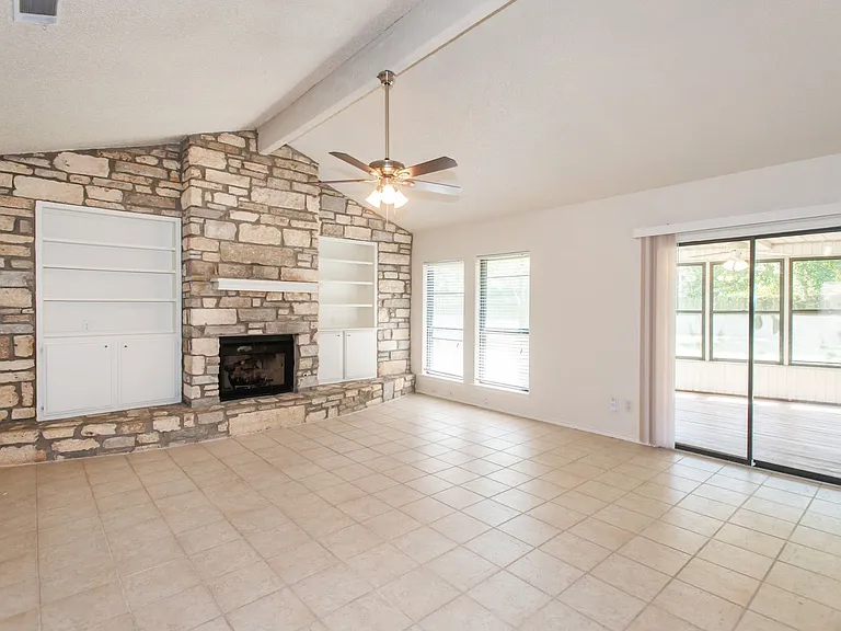 5811 Cannon Mountain Dr — Photo 6