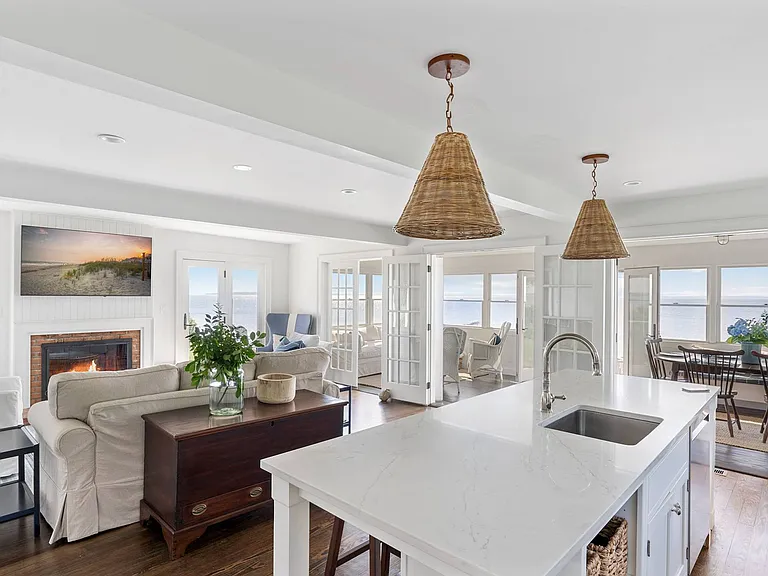 6340 Great Peconic Bay Blvd — Photo 11