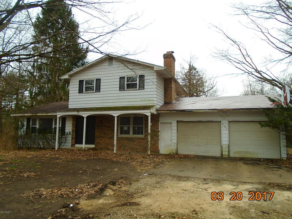 1st image of 35 1/2 Street