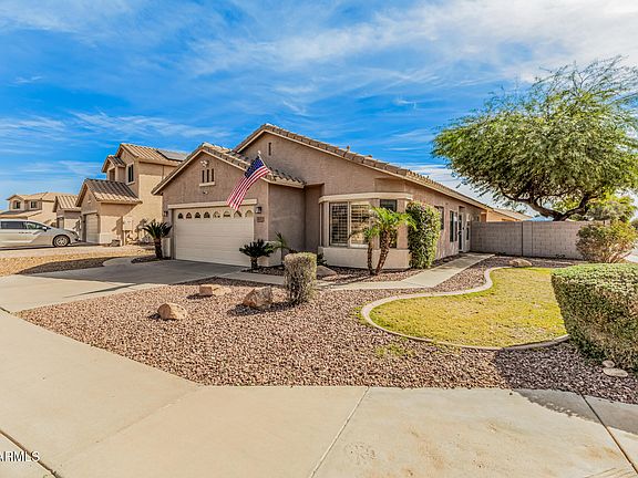 3rd image of 4051 W DESERT HOLLOW Drive