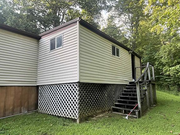 5th image of 4662 S County Road 475 E