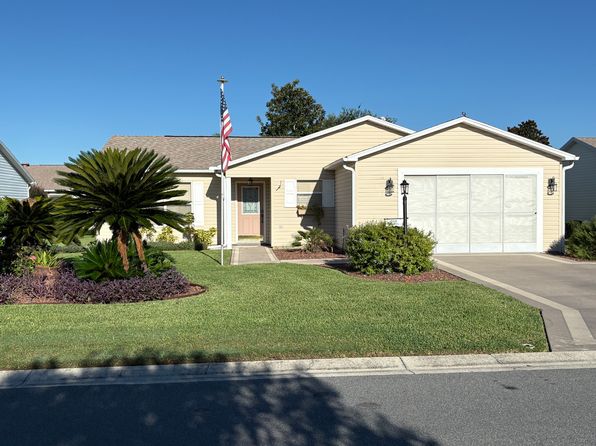 748 Evelyn Dr