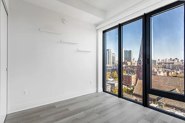 Rented by Charney Real Estate LLC | media 5