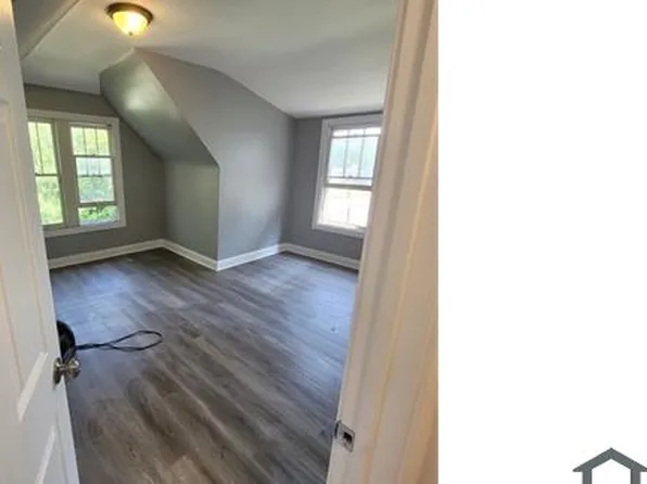 8048 S Exchange Ave, Chicago, IL 60617