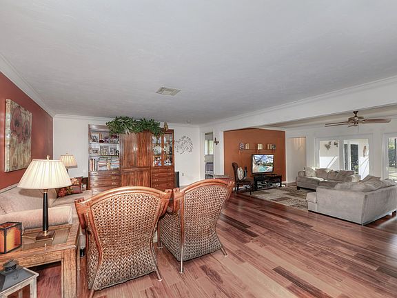 5th image of 1514 Manchester Blvd