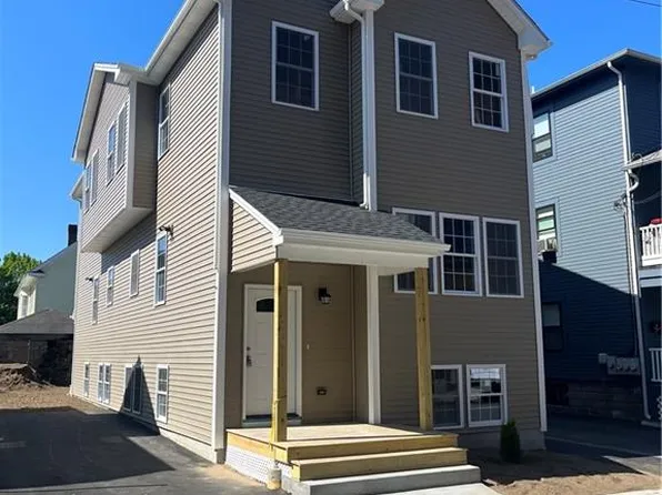 50 Cromwell St, Providence, RI 02907