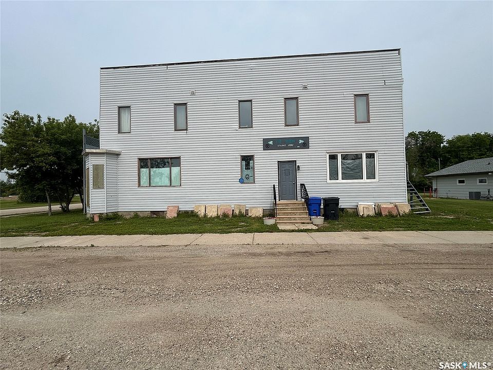 1st image of 4 Main Street