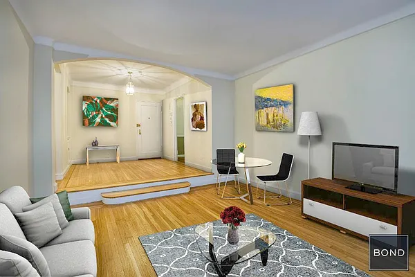 Sold by Bond New York | media 3