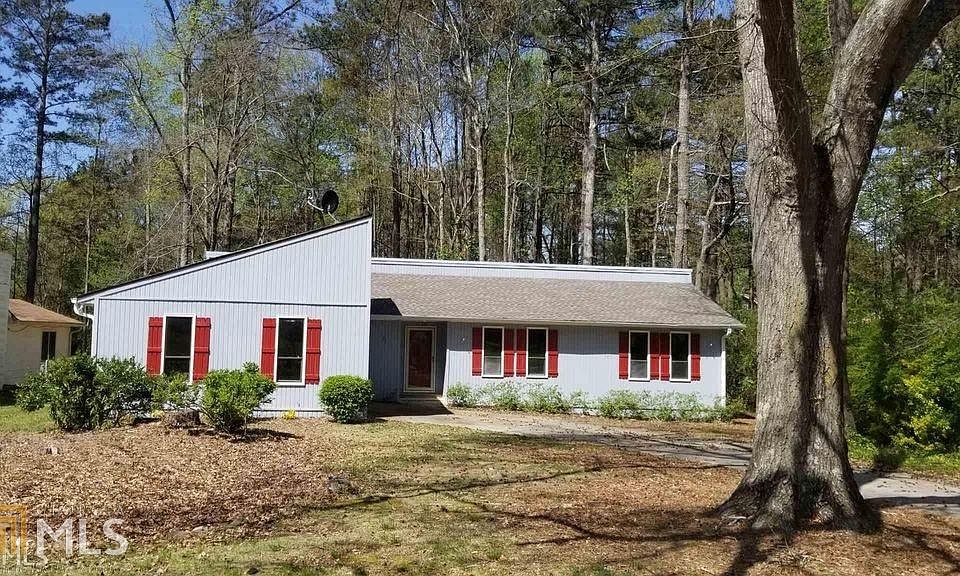 1st image of 3071 Karen Ln