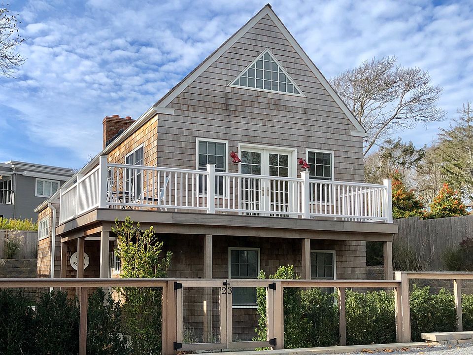 1st image of 23 Wood Dr