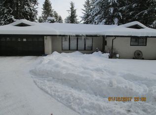 8521 N Starr Rd, Newman Lake, WA 99025