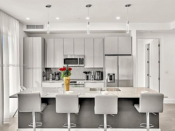 2nd image of 2100 Miami Rd #202