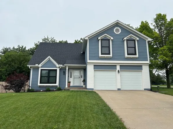5421 McCoy St, Shawnee, KS 66226