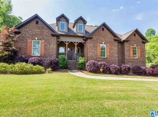 433 Covenant Cir, Hueytown, AL 35023