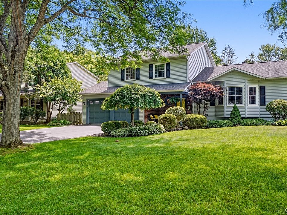 1st image of 112 Casterbridge Ln