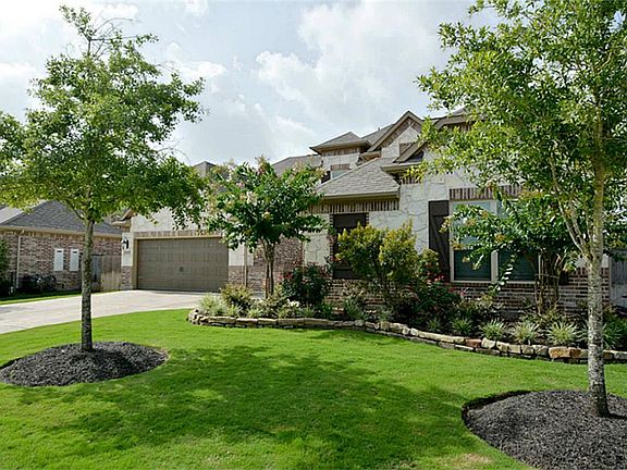 2nd image of 28307 Sugarside Glen Dr