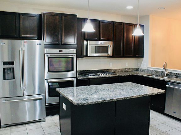 5th image of 9533 Weshurst Ln