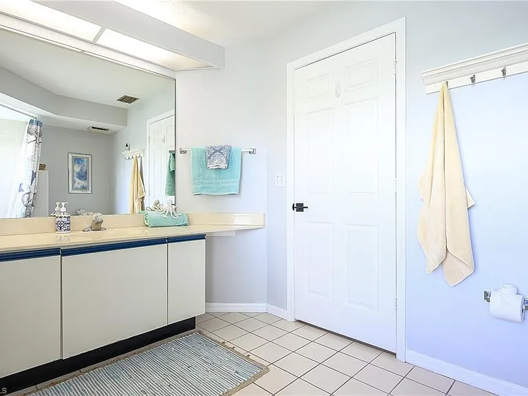 586 Beachwalk Cir #O-305 — Photo 19
