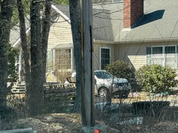 1541 Ten Rod Rd, Exeter, RI 02822