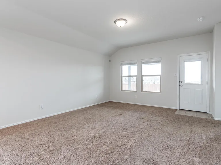 6901 Freeboard Way — Photo 33