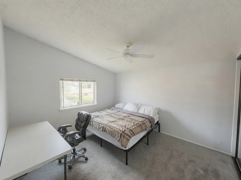 6861 Shadow Ridge Pl — Photo 12