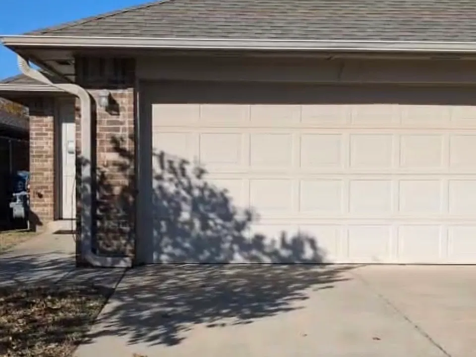 201 Ashley Dr