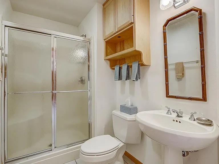 4216 Morris Park Rd — Photo 10