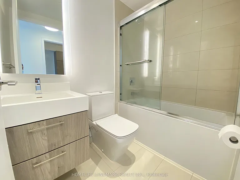 1 Yorkville Ave #601 — Photo 11