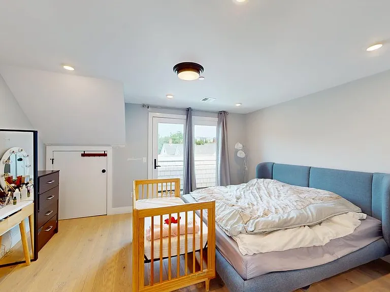 83 Alpine St #3 — Photo 13