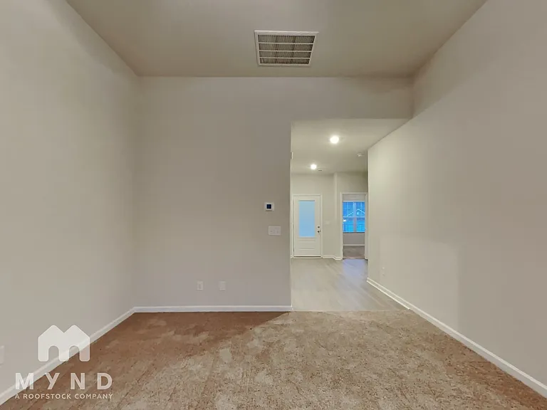 304 New Villas St — Photo 13