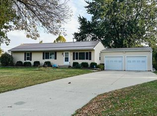 402 E Rochester Rd, Ottumwa, IA 52501