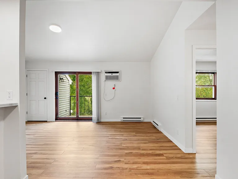 493 S Perry Pkwy — Photo 8