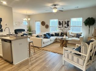 4580 Rutledge Dr, Oakwood, GA 30566