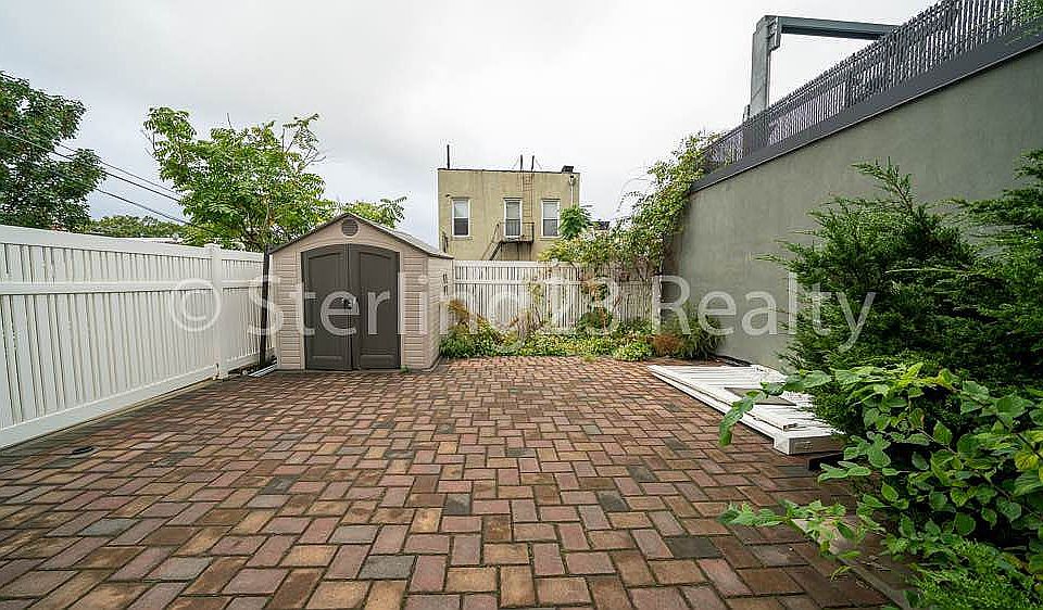 1st image of 24-14 32nd St #1G