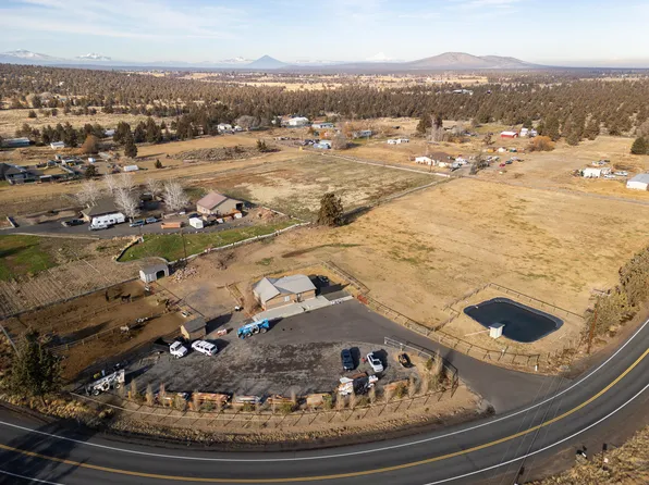 65605 61st St, Bend, OR 97703